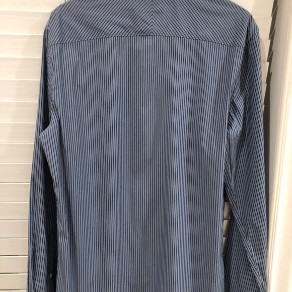 Perry Ellis Men's Slim-Fit Stretch Button-Down Blouse - Picture 3 of 4